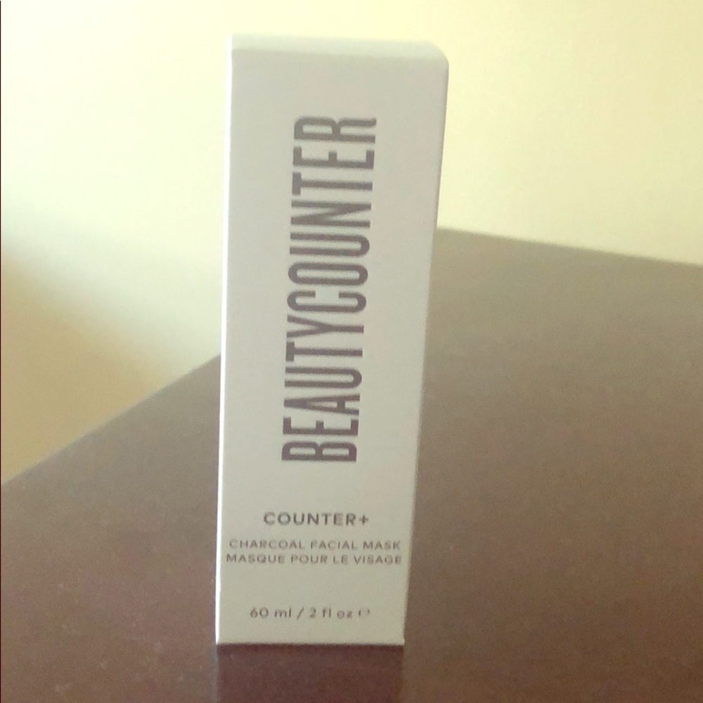 COPY - Beautycounter Full size new in box charcoa…